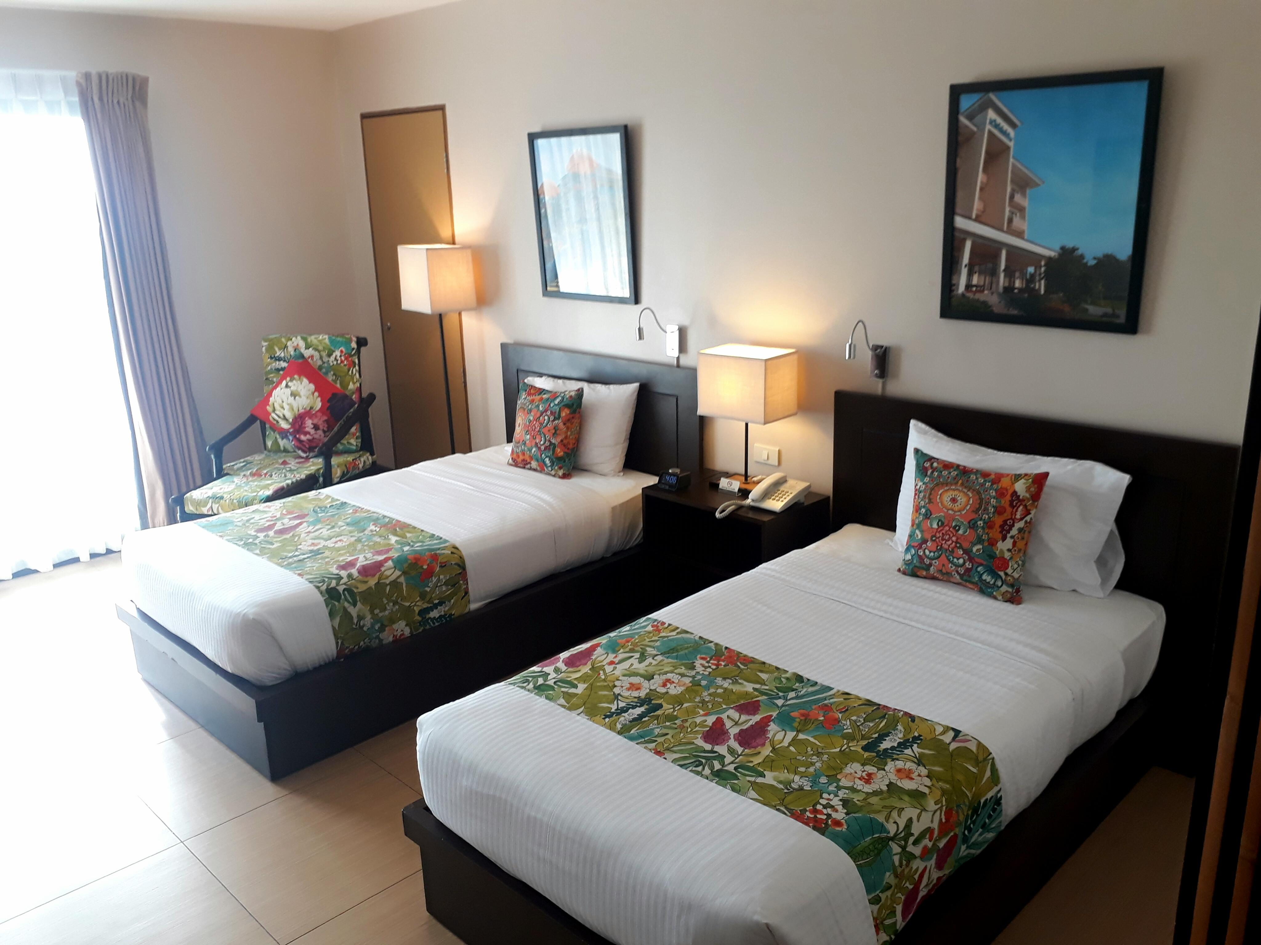 Hotel Kimberly Tagaytay Тагайтай Экстерьер фото