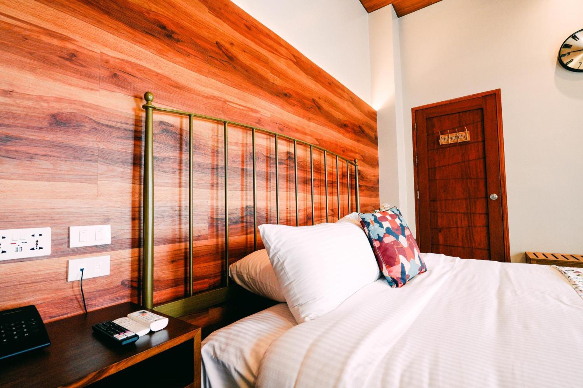 Hotel Kimberly Tagaytay Тагайтай Экстерьер фото