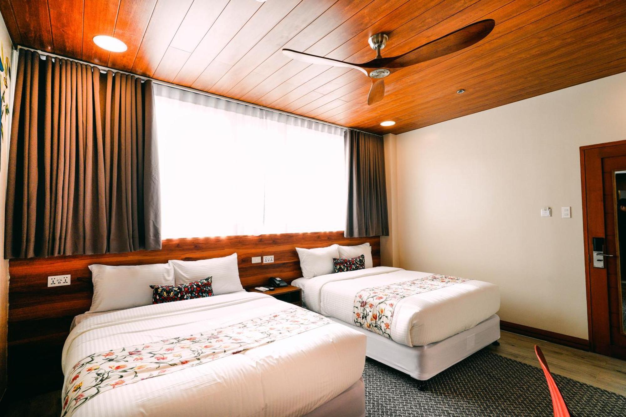 Hotel Kimberly Tagaytay Тагайтай Экстерьер фото